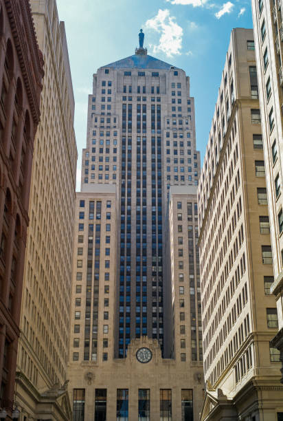 Soja inicia semana com forte queda em Chicago com 2ª feira de aversão ao risco nos mercados